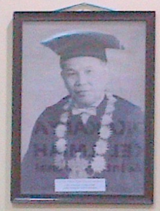 Prof Kandouw