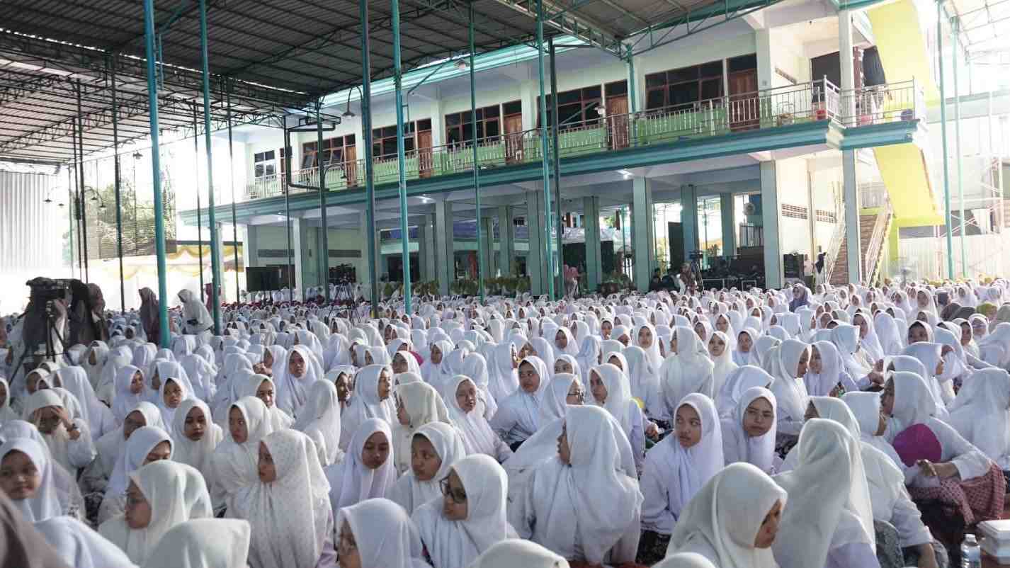 Pondok Pesantren Al-Falah Ploso