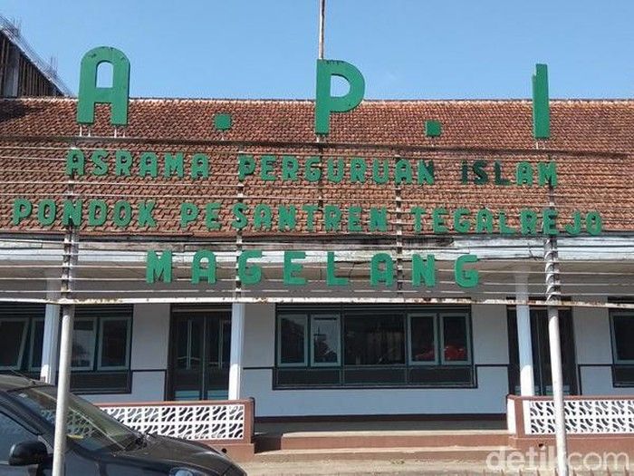 Pondok Pesantren API Tegalrejo